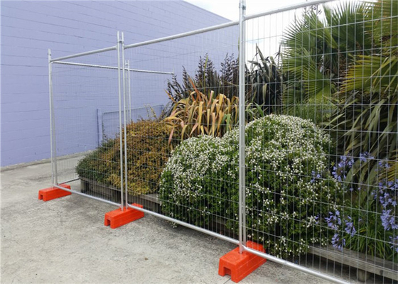 Tấm hàng rào kim loại tạm thời 60x150mm 3.2mm mạ kẽm nóng