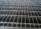 2m hoặc 2,44m Sàn diễn kim loại Lưới rãnh rãnh kim loại hàn Lưới thoát nước ISO9001