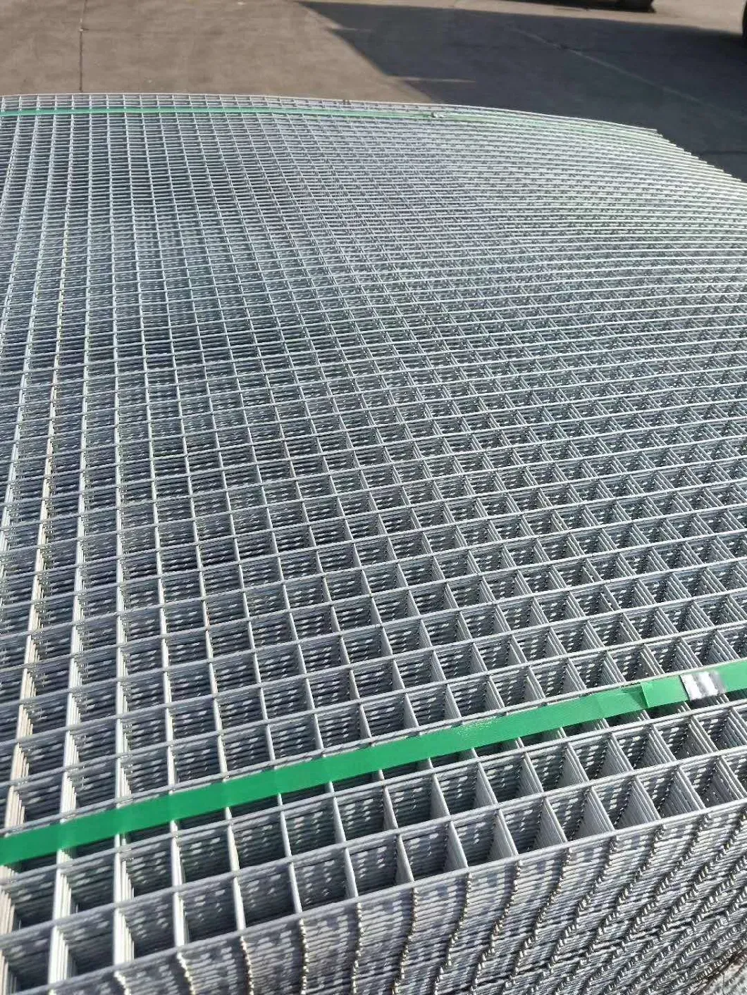 Tấm lưới thép hàn mạ kẽm cường độ cao 10 X 10 Cm dùng cho xây dựng 1