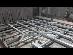 Hàng rào uốn cong hình chữ V với lớp phủ PVC cho khu vực dịch vụ sân bay