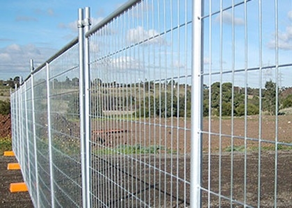 Công trường xây dựng bằng lưới dây điện Hàng rào bằng thép tạm thời Mạ kẽm nhúng nóng