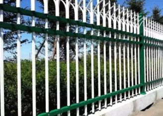 Giá tốt nhất Hàng rào bằng sắt rèn vuông bằng sắt sơn tĩnh điện