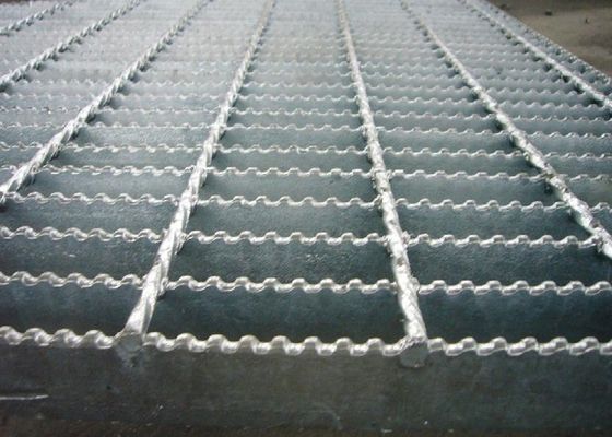 Hot DIP Galvanized Type I Steel Grating / Flat Bar Grating / Serrated Bar Grating