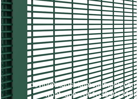 Sơn tĩnh điện Clear View Chu vi chống trèo Dây kim loại chống trộm hàn 358 Hàng rào lưới để bảo mật / an toàn / sân bay / điện cao