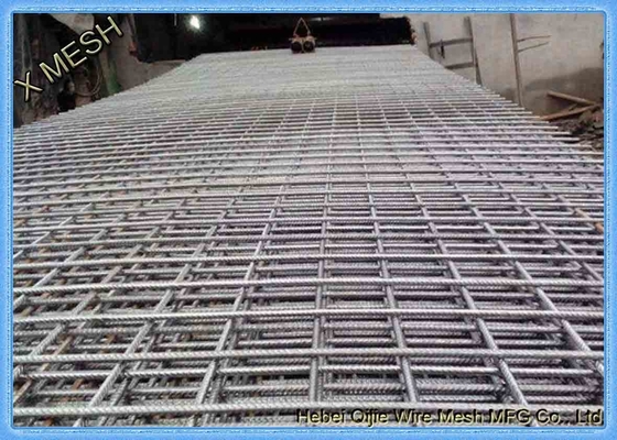 Thanh thép hàn 10 mm Lưới thép gia cường Bảng điều khiển bê tông 6.2 Kích thước 2.4 M