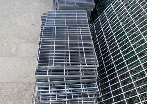 Xây dựng vật liệu đường đi công nghiệp thép Bar Grating Hot DIP Đồ cắm thép