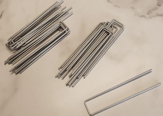 U Nail Sod Staples được sử dụng làm neo vải cảnh quan và cột vườn