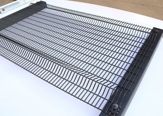 Bảo mật cao 358 Hàng rào lưới nhà tù mạ kẽm cho gia súc gia súc