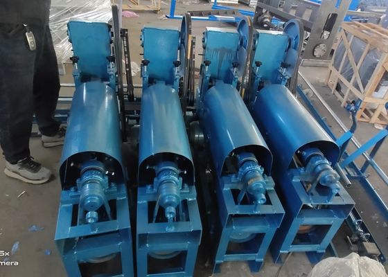 Máy làm dây thép gai thông thường hai sợi 70kg/giờ