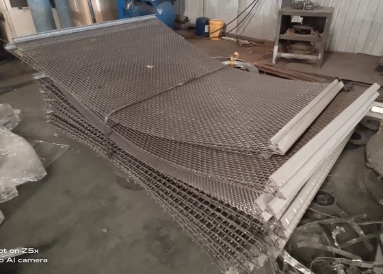 6m dài màu sơn 16mm Woven Wire Screen cho máy nghiền