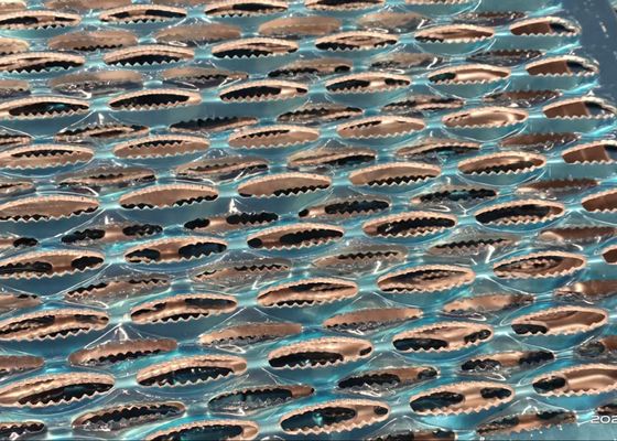 Lực kéo thanh nhôm mạ kẽm lưới thép cầu thang, rãnh kẹp đục lỗ