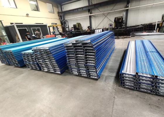 Tấm lót sàn chống trượt an toàn có răng cưa Grip Strut Perforated