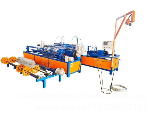 Diamond Wire Mesh Chain Link Fence Weaving Netting Making Machine cho bảo vệ sân bóng chày