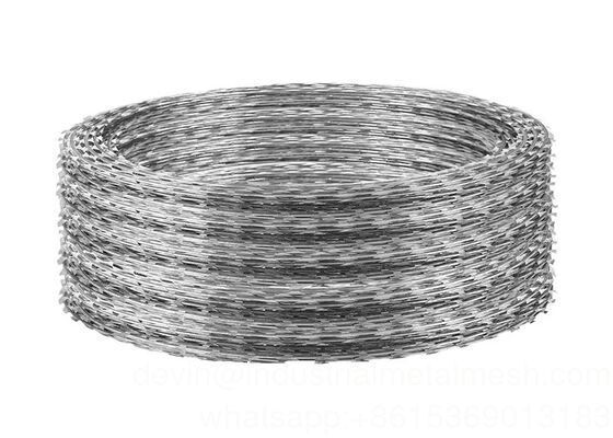 Dây thép gai mạ kẽm nhúng nóng của SGS Dây thép gai Chiều dài 2,0m-10,0m