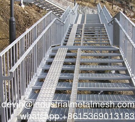 Thép không gỉ Modular Interlocking Steel Grating cho Trung tâm Dữ liệu