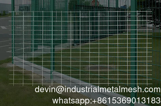 Tấm lưới thép hàn mạ kẽm giá sỉ giá rẻ từ nhà sản xuất Trung Quốc 50mmx100mm