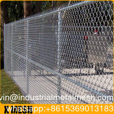 Galvanized Razor Babred Wire Diamond Wire Mesh Gates Metal PVC Chain Link Fence Post