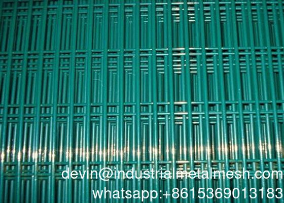 Sơn tĩnh điện Clear View Chu vi chống trèo Dây kim loại chống trộm hàn 358 Hàng rào lưới để bảo mật / an toàn / sân bay / điện cao