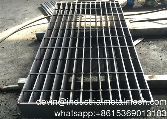 OEM chất lượng cao phổ biến giá trị kinh tế gạch thép hàn cho giao thông đi bộ, vỏ cống và sàn hạng nhẹ