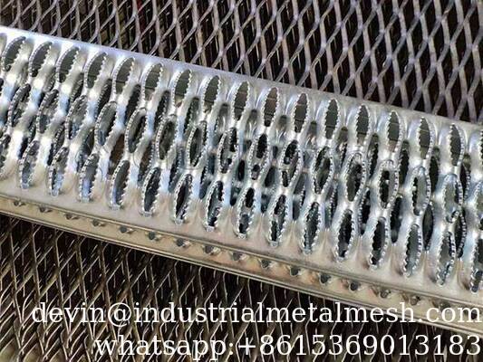 Tấm Lưới Chống Trượt Bằng Thép Không Gỉ Chất Lượng Cao