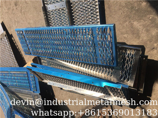 Tấm Lưới Chống Trượt Bằng Thép Không Gỉ Chất Lượng Cao