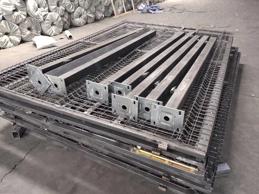5mm 75x150mm Hàng rào kim loại cong ngoài trời Trang trí 3d Uốn cong