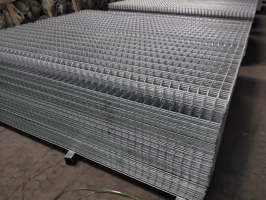 Hàng rào kim loại cong 3d 2.0mm Đồ trang trí nhà hàng ngoài trời tùy chỉnh