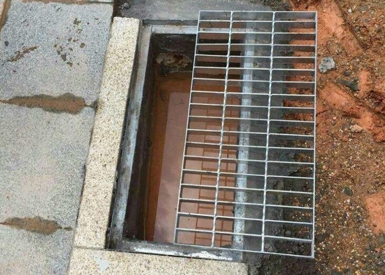 vật liệu xây dựng lưới thép mạ kẽm nhúng nóng
