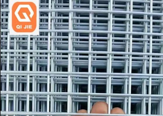 Cuộn lưới thép hàn đục lỗ cho bảng hàng rào Pvc tráng