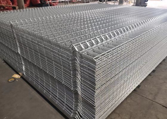 Vườn trang trại kim loại Hàng rào dây hàn cong 4mm cho không gian xanh thành phố
