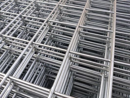 Lưới sắt hàn mạ kẽm điện Tấm 2x2 inch để sưởi ấm sàn