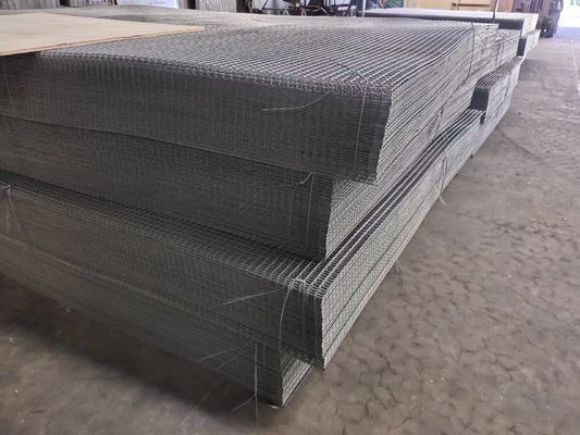 Công việc nặng nhựa thép hàn lưới dây lợp tấm hàng rào 1/2 inch