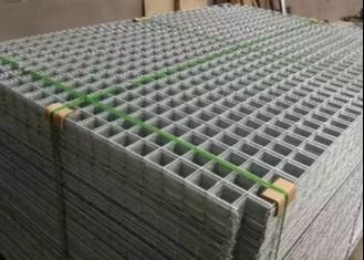 Giá thấp Lưới thép hàn mạ kẽm / Bảng điều khiển lưới thép hàn / Lưới thép hàn phủ PVC