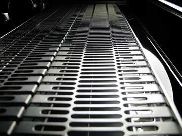 Thép không gỉ lỗ hình bầu dục lỗ đục lưới đâm trang trí tấm kim loại