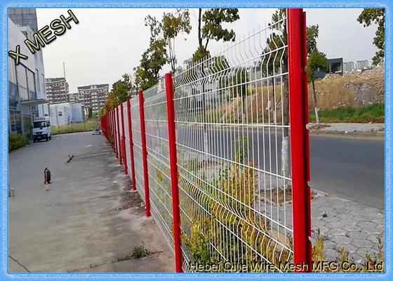 10 Thước đo Tam giác cong Hàng rào kim loại 3D Dây lưới Hàng rào PVC Đen tráng phủ được phê duyệt