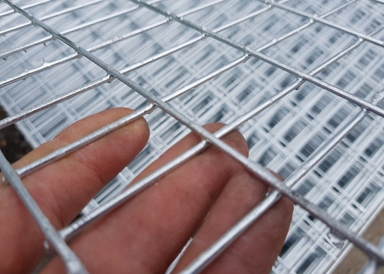 Tấm lưới thép mạ kẽm 100x100mm 12mm