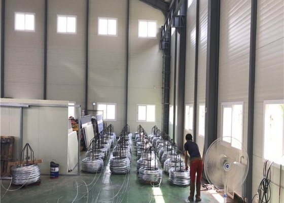 Dây sắt mạ kẽm đen Máy hàn lưới tự động với màn hình cảm ứng Plc